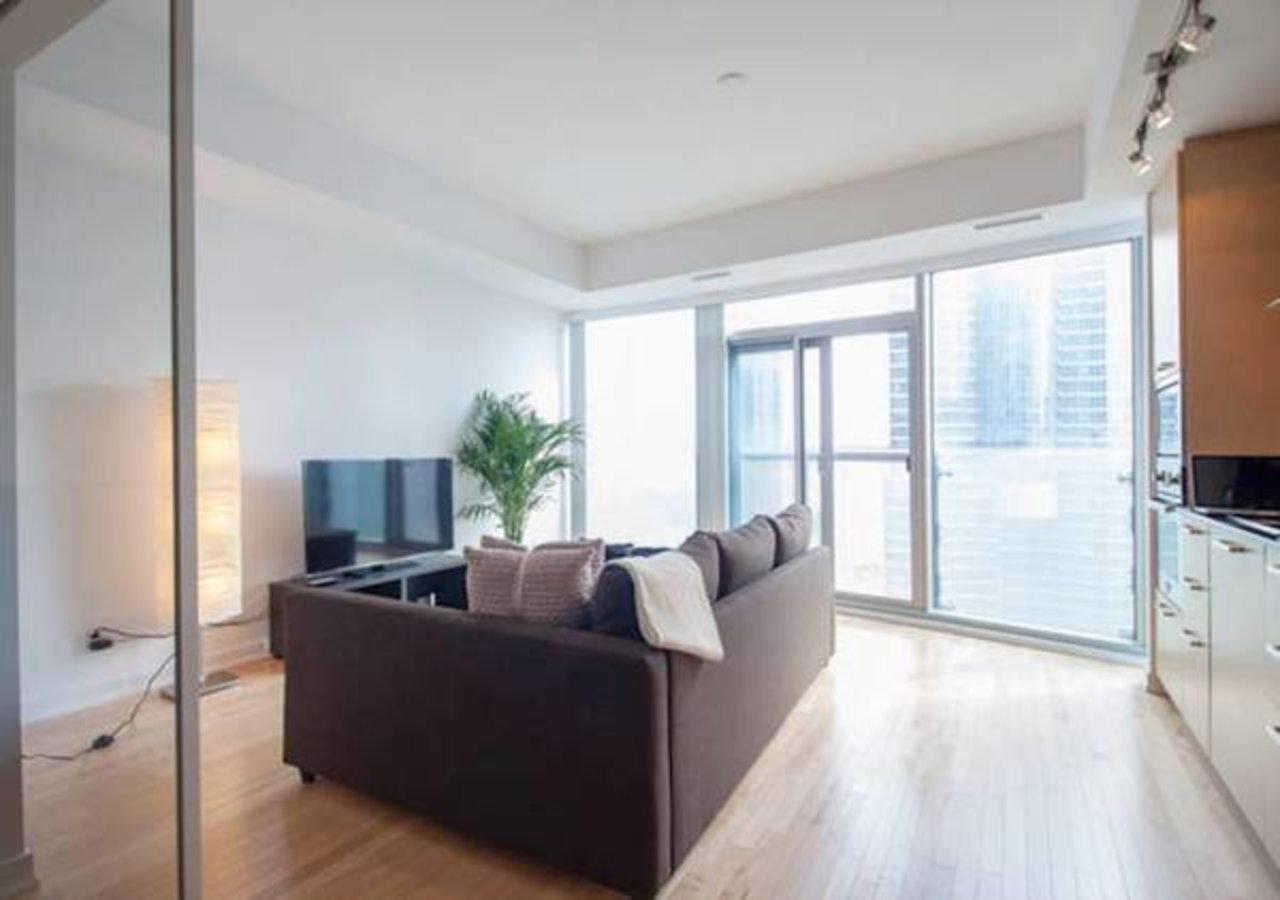 Jp Stays - Lakeview Condos Toronto Buitenkant foto